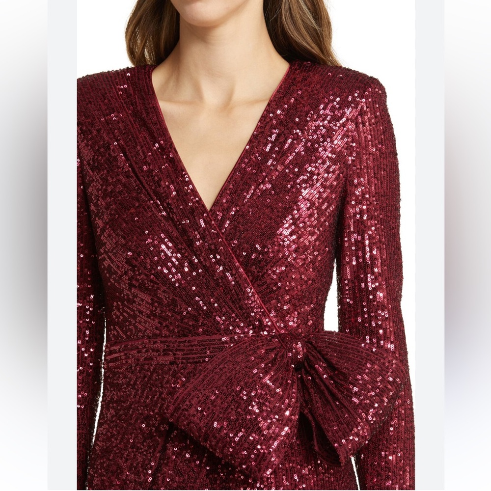 NEW Eliza J Red Sequin Top Long Sleeve Stretch V-Neck Tie Waist Faux Wrap Size 4